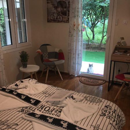 La Vie En Rose Studio,close to beach, Paleo Faliro Atenas Exterior foto